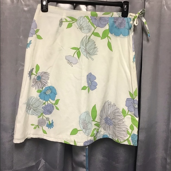 Izod Dresses & Skirts - Izod skirt